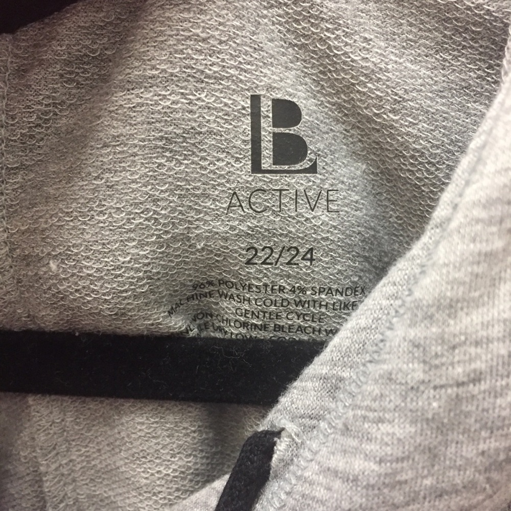 Active top - Picture 2 of 2